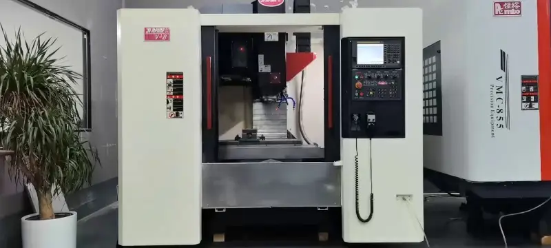 Used JiRFINE V 8 Vertical Machining Center photo 1