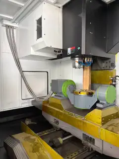 Used JIN HONG JH-800 W 5-Axis Machining Center with SYNTEC 22 MA Control photo 3
