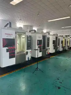 Used MANKEE 650 Vertical Machining Center photo 2