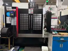 Used Heavy-Duty 850 Vertical Machining Center with Three Linear Guideways photo 8