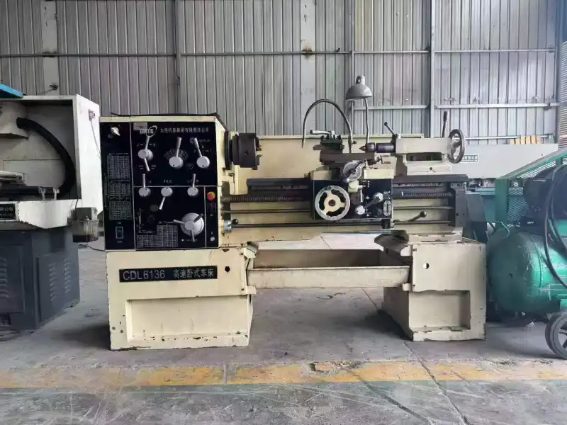 Used Dalian 36 Small Conventional Lathe photo 1
