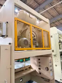 Used CHIN FONG G 2-110 110-Ton Punch Press photo 7