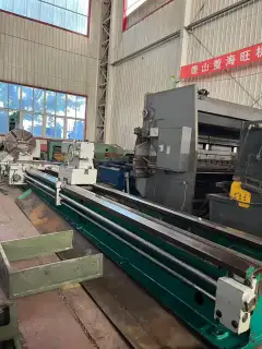 Used Tianjin No.2 T 2-011 TA/1 1250 mm x 8000 mm Conventional Horizontal Lathe photo 7