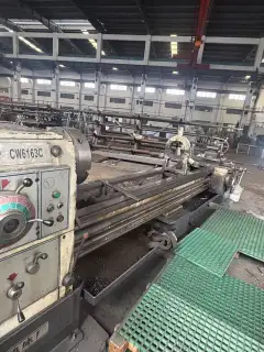 Used Dalian No.2 Machine Tool CW 6163 C Conventional Lathe, 3 m photo 1