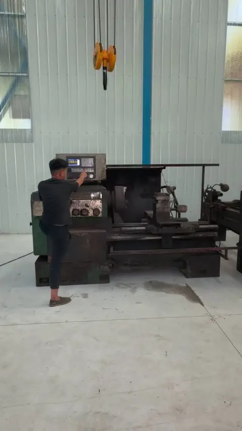 GSK 980 Kontrollü İkinci El Qihang 6180/750 CNC Torna