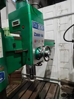 Used Zigong Z 3050 X 16 A Radial Arm Drilling Machine photo 3