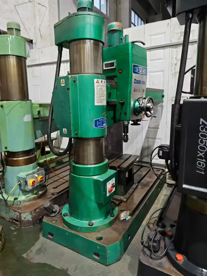 Used Zigong Z 3050 X 16 A Radial Arm Drilling Machine photo 1