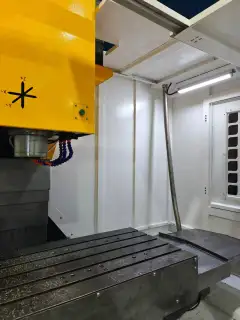 Used HATEN VMA-1165 Vertical Machining Center with Mitsubishi M 70, BT40, 24-Tool ATC photo 3