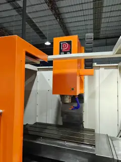 Used Dingtai DTC-850 Vertical Machining Center with Mitsubishi M 70 A Control photo 2