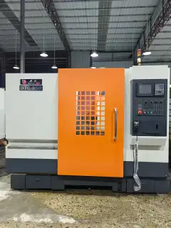 Used Dingtai DTC-850 Vertical Machining Center with Mitsubishi M 70 A Control photo 4