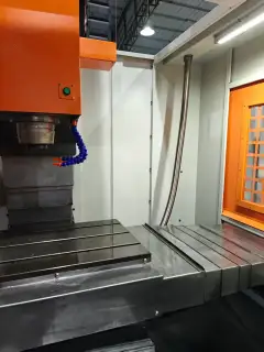 Used Dingtai DTC-850 Vertical Machining Center with Mitsubishi M 70 A Control photo 3