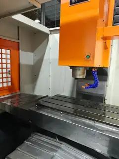 Used Dingtai DTC-850 Vertical Machining Center with Mitsubishi M 70 A Control photo 5