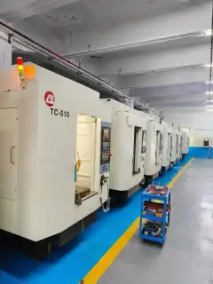 Used LK TC-510 Vertical Machining Center with Siemens 828 D Control photo 1