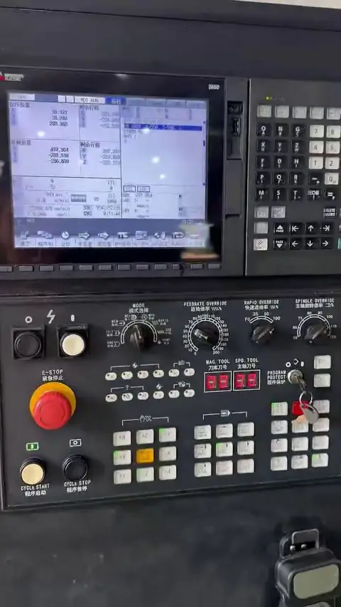 Kullanılmış Ağır Hizmet Tipi Jiafu 866 Dik İşleme Merkezi, Mitsubishi M 80 Kontrollü