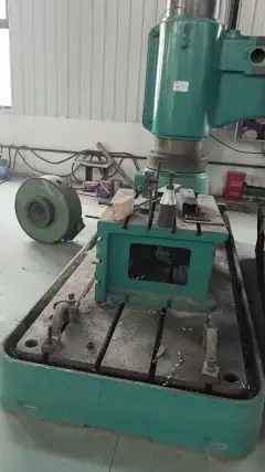 Used Zhongjie Z3080X25 Radial Drilling Machine – 2009, 80mm Drilling, 2500mm Arm, S/N B 50900378 photo 3