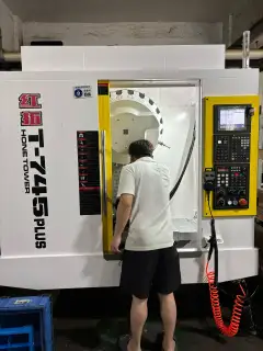 Used Hongtuo T-745 PLUS Vertical Machining Center with 4 th Axis photo 7