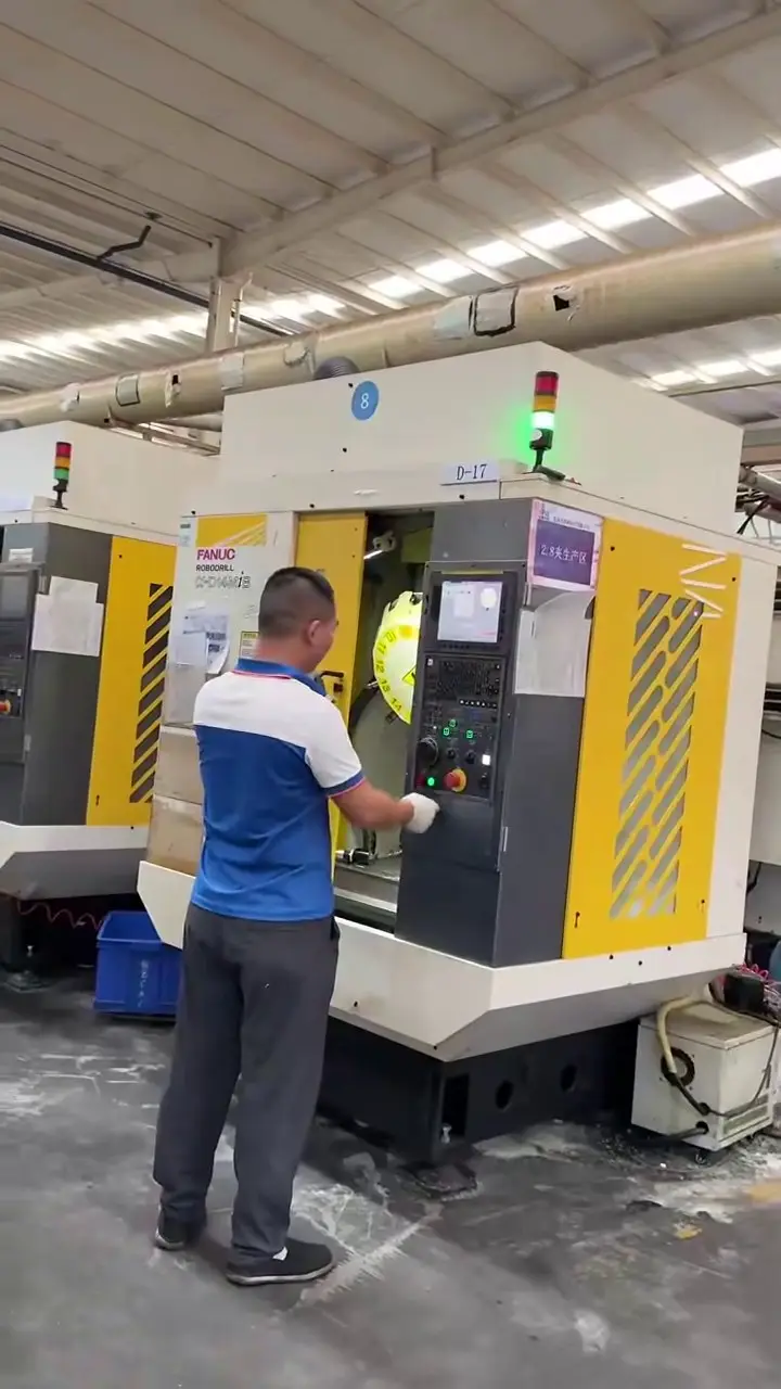 Used FANUC Robodrill α-D14MiB Vertical Machining Center – Japan Import, Full Enclosure photo 1