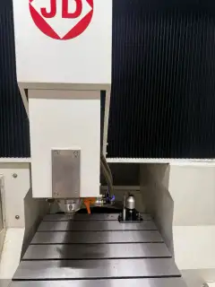 Used Beijing Jingdiao JDLVM 400 P Vertical CNC Engraving and Milling Machine photo 4