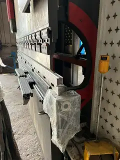 Used Dalongkai WC 67 K-170 T/3200 Electro-Hydraulic CNC Press Brake photo 2