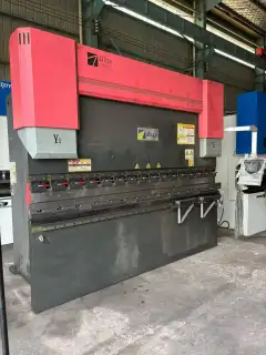 Used Dalongkai WC 67 K-170 T/3200 Electro-Hydraulic CNC Press Brake photo 1