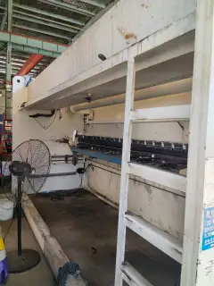 Used ANXIN CNC II 200-Ton 6-Meter Dual-Servo Torsion-Bar CNC Press Brake with TP 10 S Control photo 5