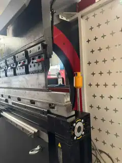 Used dllkzn 170-Ton 3200 mm Electro-Hydraulic 4+1 Axis CNC Press Brake with Delem DA-53 T Control photo 2