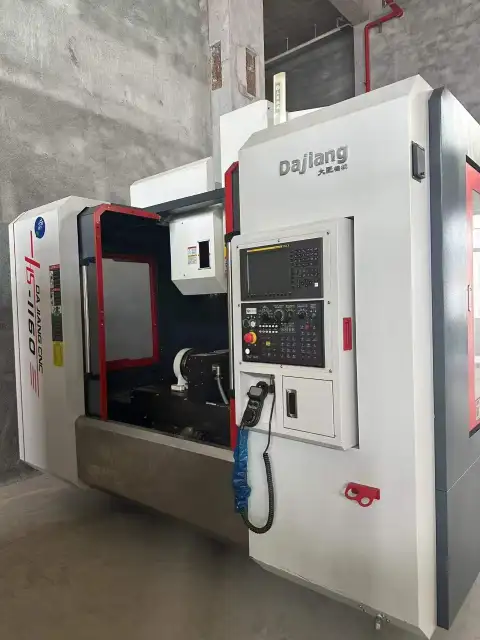 Used DaJiang HS-1160 Vertical Machining Center