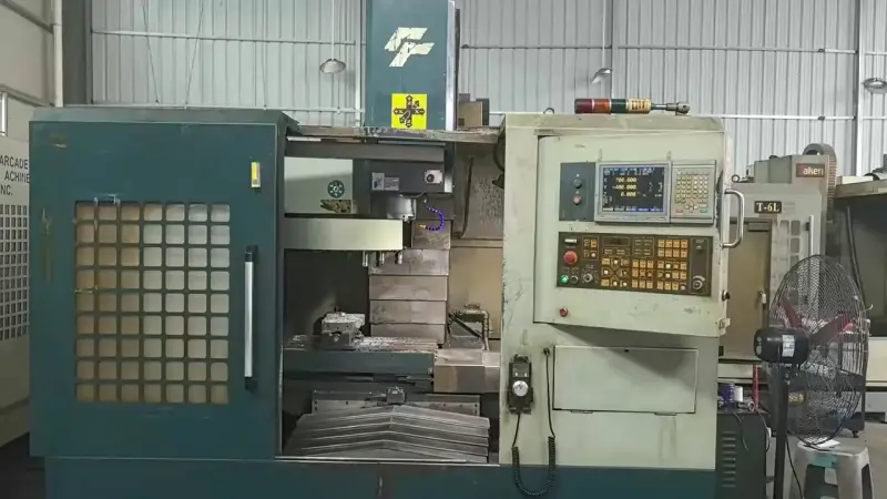 Used Fair Friend 800 Vertical Machining Center with Mitsubishi 64-Screen Control photo 1