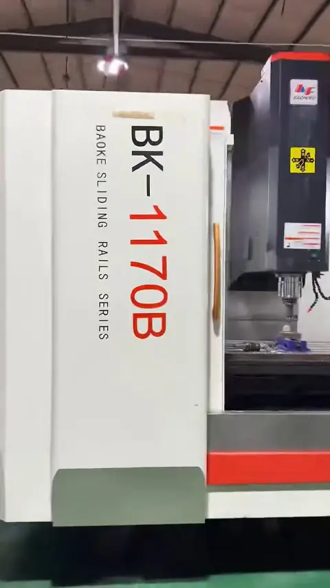 Pusat Pemesinan Vertikal Baofeng BK-1170 B bekas dengan kontrol Mitsubishi M 80