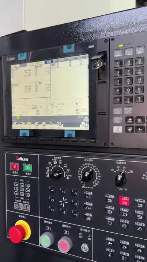 Pusat Pemesinan Vertikal Taikan 1580 bekas dengan kontrol Mitsubishi M 80