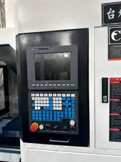 Used Taikan C-650 Vertical Machining Center with SYNTEC 21 MA-H photo 2