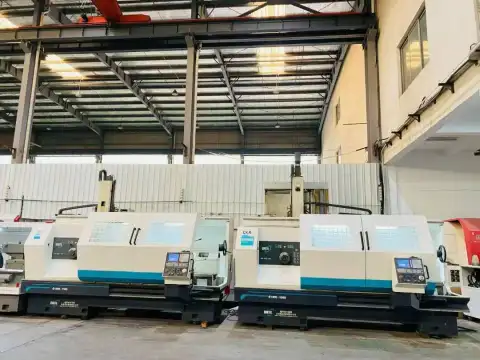 Torno horizontal CNC usado DMTG CKA 61100 A con control GSK 980 TDi
