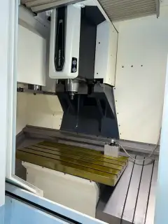 Used Mori Seiki CMX 800 Vc Vertical Machining Center photo 3