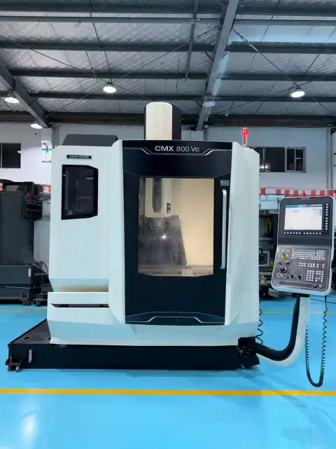 Centro de mecanizado vertical Mori Seiki CMX 800 Vc de segunda mano
