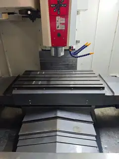 Used Taikan T-V856S Vertical Machining Center with Mitsubishi M80 Control, 12,000 rpm Spindle, 24-Station ATC photo 4