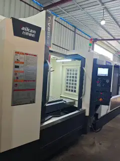 Used Taikan T-V856S Vertical Machining Center with Mitsubishi M80 Control, 12,000 rpm Spindle, 24-Station ATC photo 2