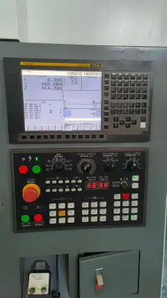 Used Longze Hujiang TV 116-L 2 BT50 Vertical Machining Center photo 2