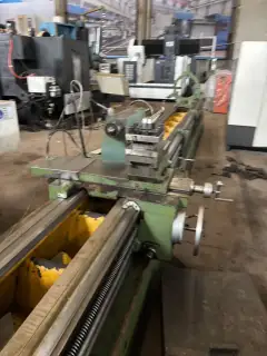 Used Jiangxi Siji CW 6180 G Conventional Lathe – 10 m Machining Length photo 7