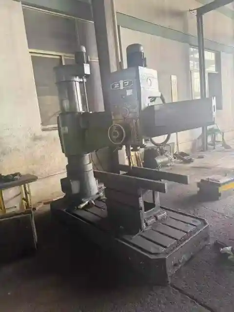 Used Zhongjie Z3050×16/1 Radial Drilling Machine, Maximum Drilling Diameter 50 mm, Radial Arm 1600 mm