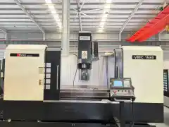 Used Yitong 1580 Vertical Machining Center with FANUC 0i-MF photo 1