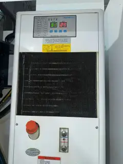 Used GUGAO VL 850 PLUS Vertical Machining Center – Mitsubishi M 80, BT40 12,000 rpm, 24-Tool Magazine, Year 2000 photo 6