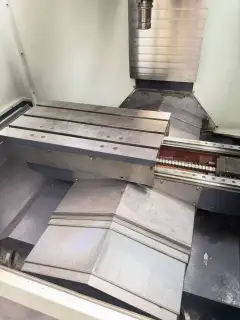 Used Shixinghong 650 Vertical Machining Center with Mitsubishi M 70 A Control photo 3