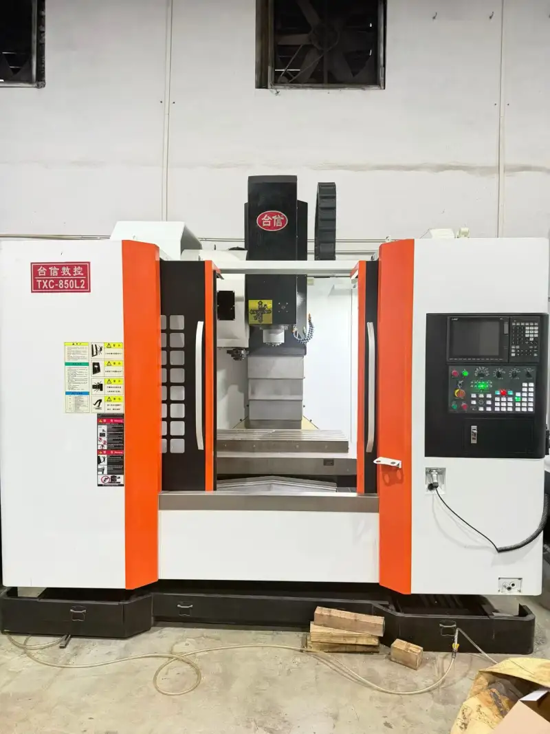 Used Taixin 850 Vertical Machining Center with Mitsubishi M 80 Control photo 1