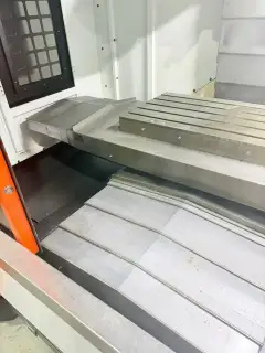 Used Taixin 850 Vertical Machining Center with Mitsubishi M 80 Control photo 4