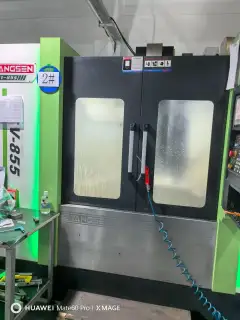 Used Yangsen 855 Vertical Machining Center with Mitsubishi M 80 Control photo 1