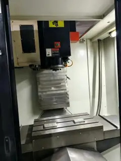 Used JiRFINE V6 Vertical Machining Center, Mitsubishi M70 Control, BT40 12,000 rpm, Year 2000 photo 6