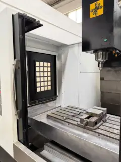 Used Taikan T 8 Vertical Machining Center with Mitsubishi M 70 A Control photo 9