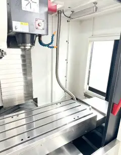 Used JiRFINE V 8 Vertical Machining Center with Mitsubishi M 70 Control photo 5