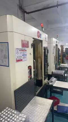 Used JiRFINE T 500 Vertical Machining Center with 16-Tool Magazine and Mitsubishi M 70 Control photo 3