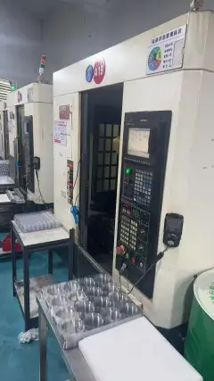 Used JiRFINE T 500 Vertical Machining Center with 16-Tool Magazine and Mitsubishi M 70 Control photo 4